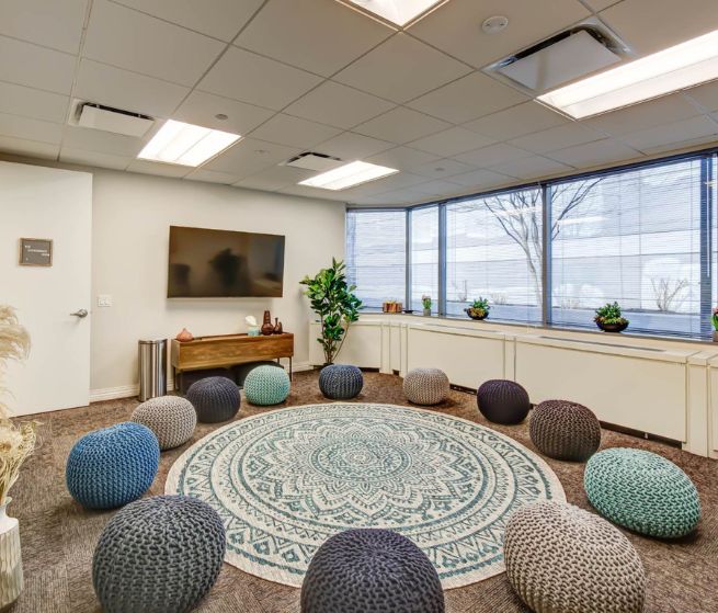 NA-Image-Female-Group-3-img