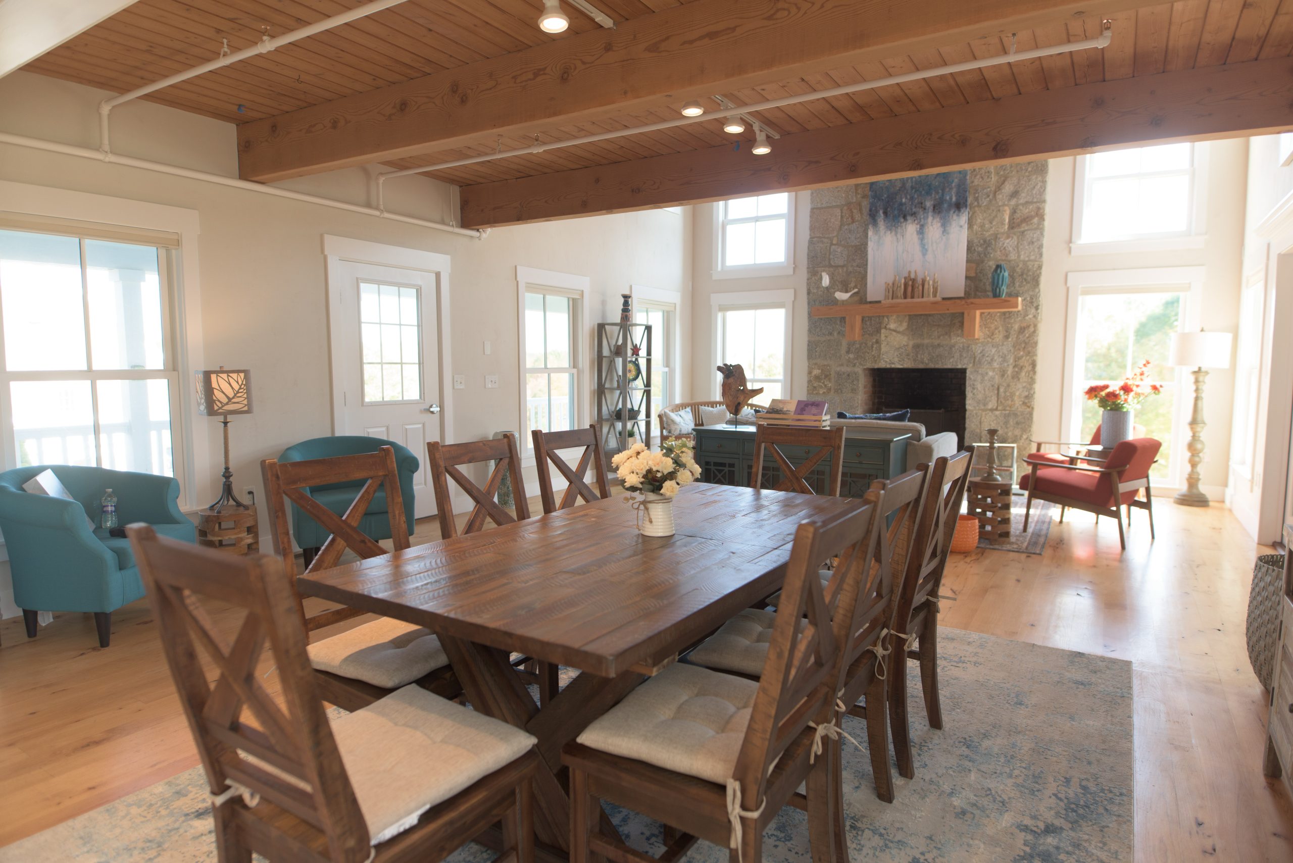 CT Male Housing Interior 2