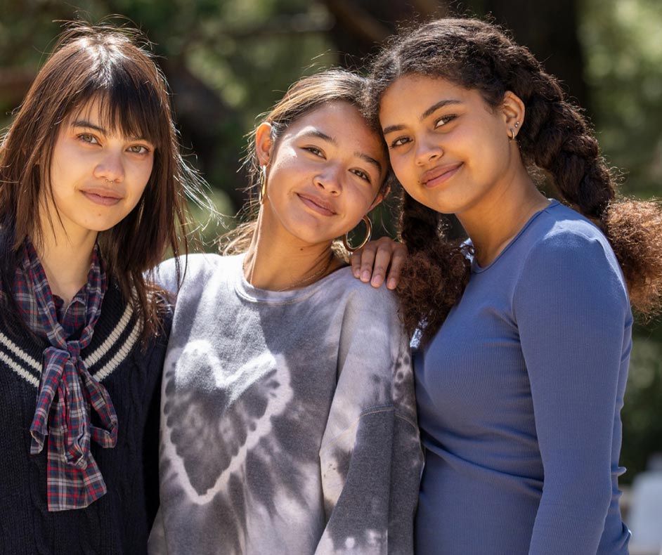 NA-Image-Female-Group-3-img