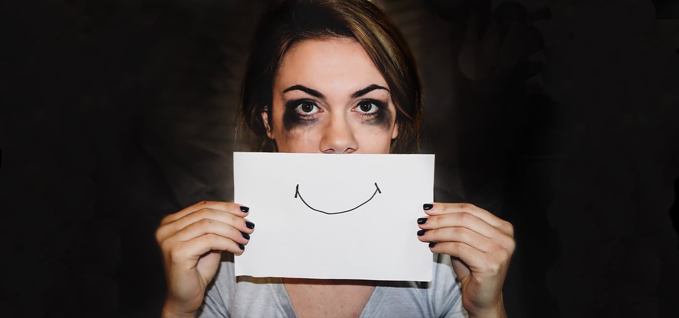 How to Recognize Teen Smiling Depression | Newport Academy