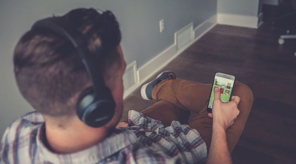 Newport Academy Mental Health Resources: Cell Phone Addiction